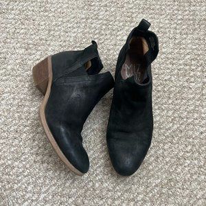 Miz mooz black ankle booties boots size 39 leather